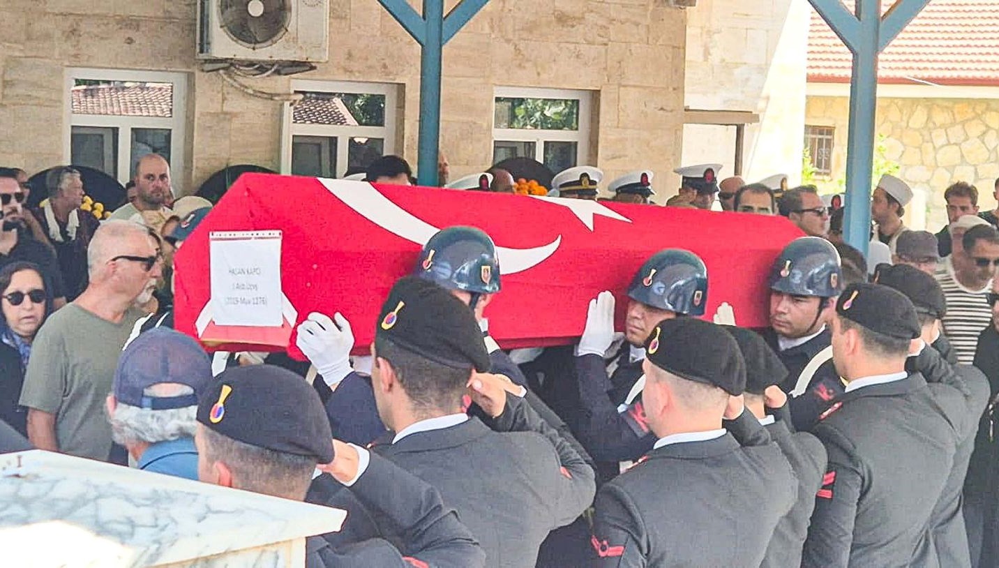 kazada hayatini kaybeden astsubay hasan kapci son yolculuguna ugurlandi 8wuIdkX9