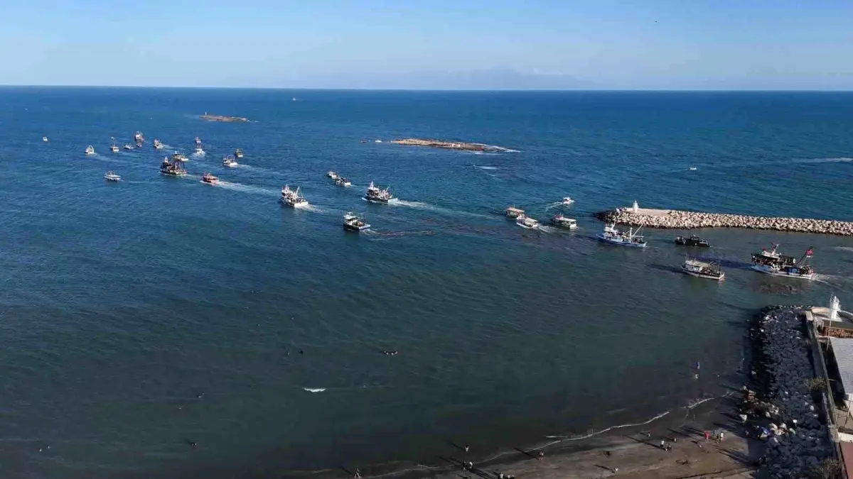 adanada israile protesto kuresel sumud filosuna destek gosterisi Q5YIqm5L