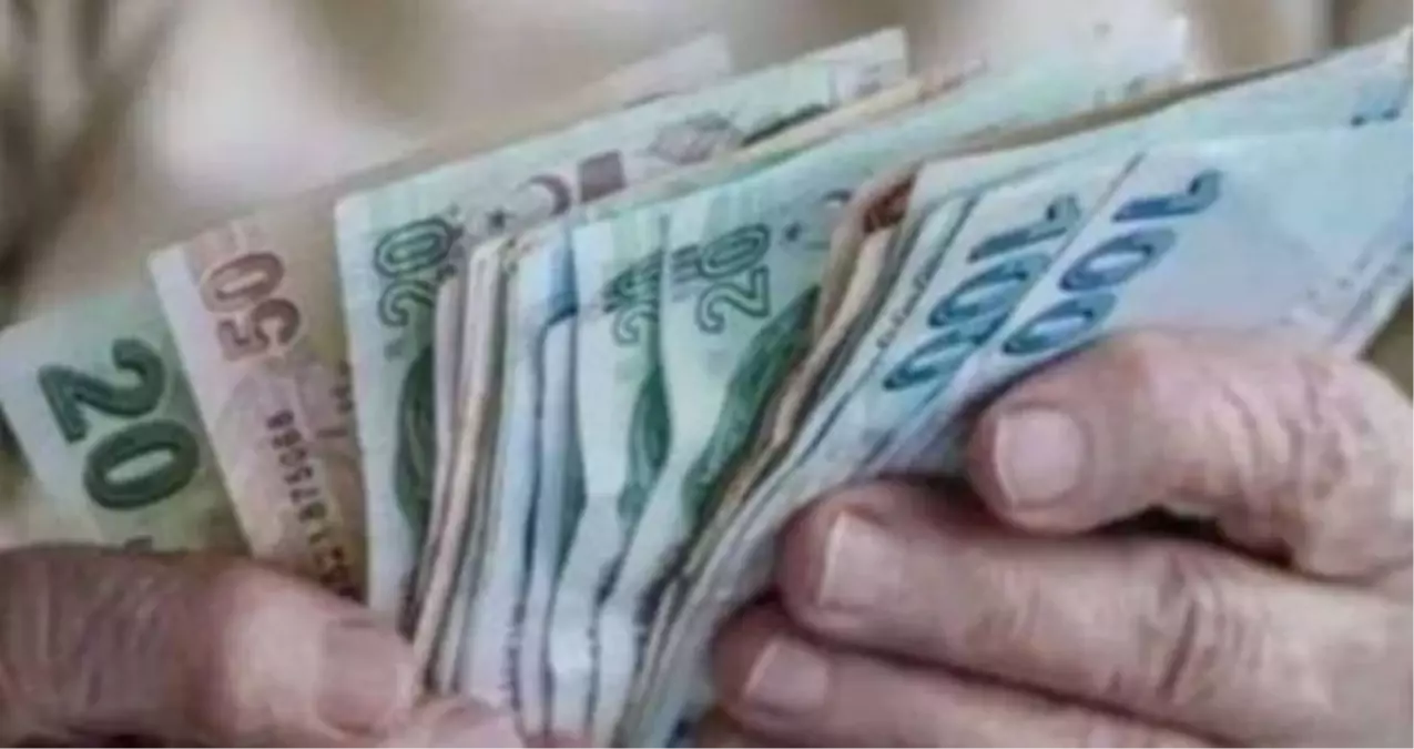 memur ve emeklinin ocak zammi ne kadar olacak zamli maas fiyatlari belli oldu mu iste konusulan rakamlar 9QYtRMWr.jpg