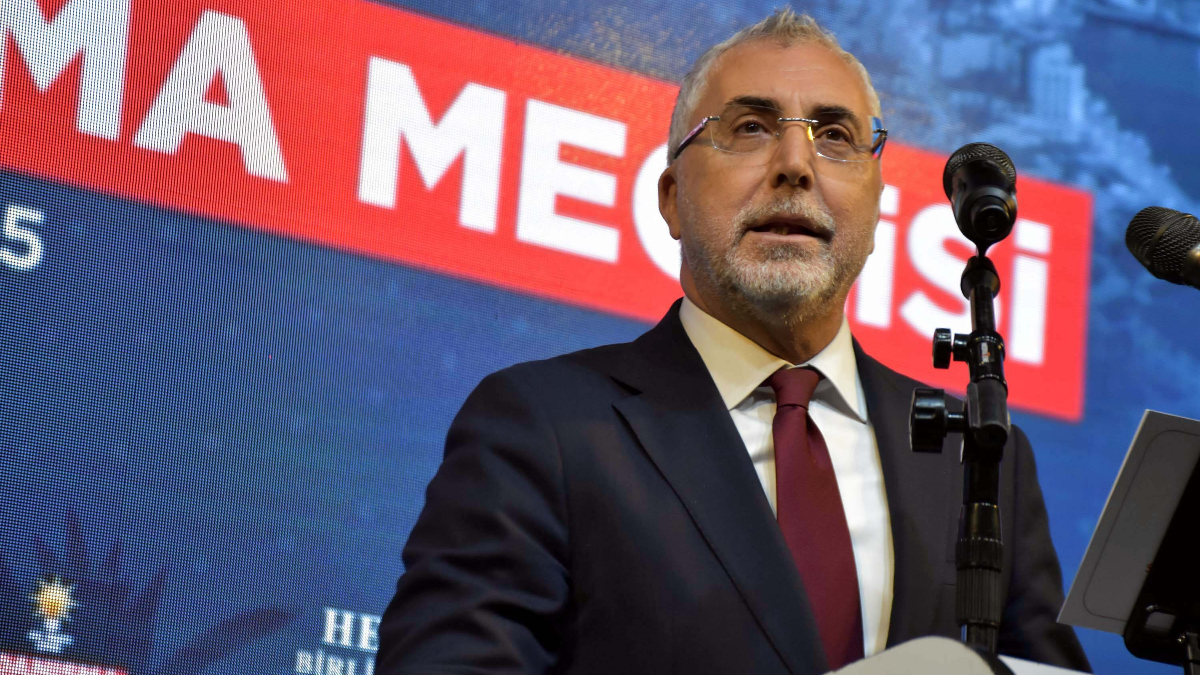 vedat isikhan izmir cop daglarindan ve kokudan gecilmiyor NIf4O5Za