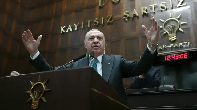 cumhurbaskani erdoganin sozleri ayakta alkislandi 23 yilda imanli ve yerli bir genclik yetistirdik WvhPtDyS.webp