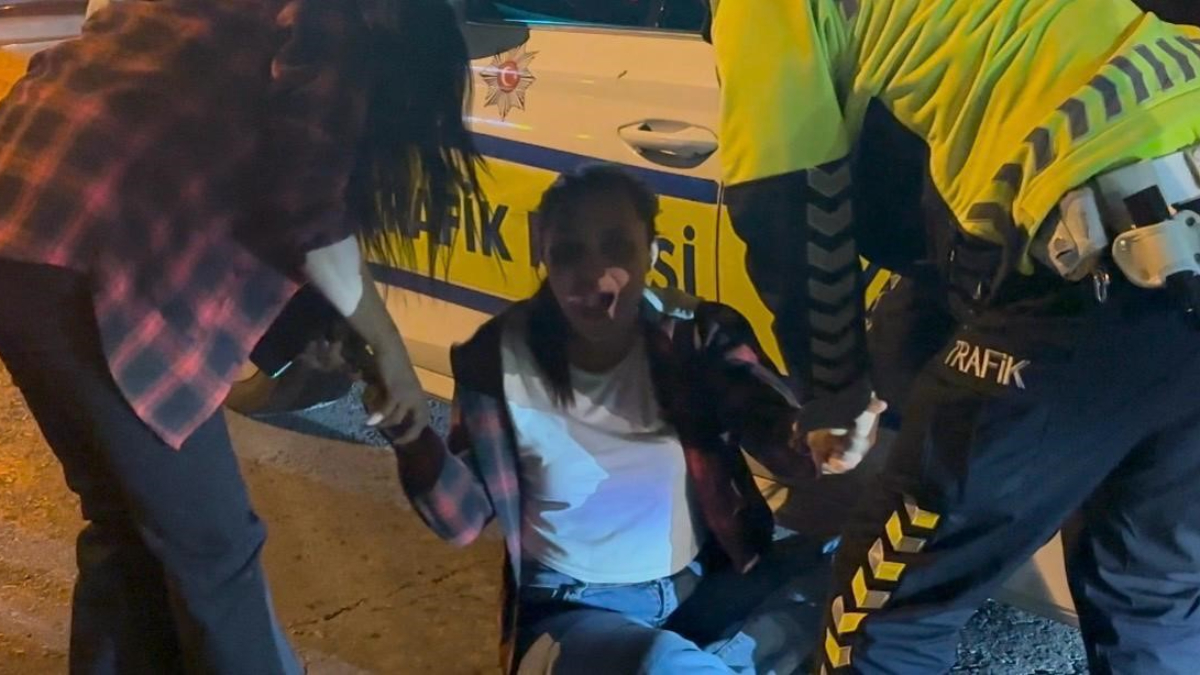 kayseride polisin alkollu yolcuyla imtihani kamerada sPFVsV1B.jpg