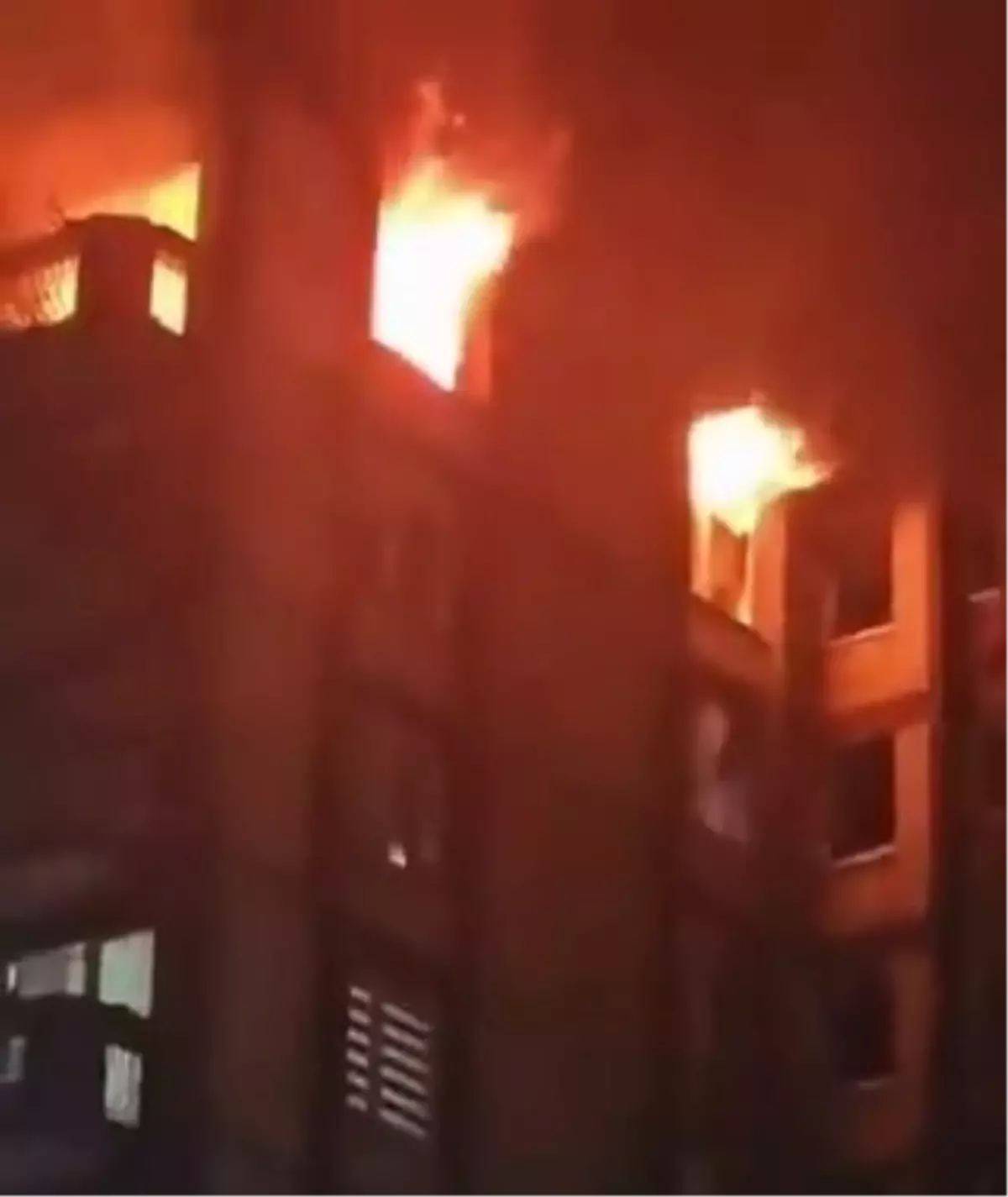 tuzla huzurevinde yangin 10 olu 20 yarali ilpRpuAz.jpg